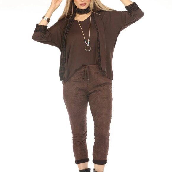 Chocolate Color Top With Leopard Print Scarf - Picture 14 of 16